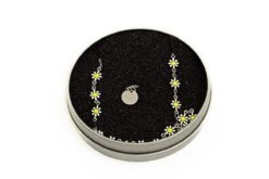 Catenella Occhiali - Collana MARTA GELMI 3XTE Nature Margherite Bianco -Negozio al dettaglio Stylottica catenella occhiali collana marta gelmi 3xte nature margherite bianco 2