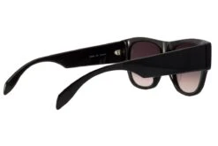 Occhiali Da Sole ALEXANDER MCQUEEN AM0328S 001 13 Occhiali Da Sole ALEXANDER MCQUEEN AM0328S 001 -Negozio al dettaglio Stylottica occhiali da sole alexander mcqueen am0328s 001 4