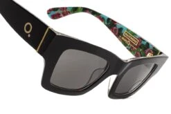 Occhiali Da Sole ETNIA BARCELONA Roses 2 Bk Toiletpaper Limited Edition 16 Occhiali Da Sole ETNIA BARCELONA Roses 2 Bk Toiletpaper Limited Edition -Negozio al dettaglio Stylottica occhiali da sole etnia barcelona roses 2 bk toiletpaper limited edition 6