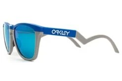 Occhiali Da Sole OAKLEY Frogskins Hybrid OO9289-0355 7 Occhiali Da Sole OAKLEY Frogskins Hybrid OO9289-0355 -Negozio al dettaglio Stylottica occhiali da sole oakley frogskins hybrid oo9289 0355 1