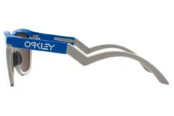 Occhiali Da Sole OAKLEY Frogskins Hybrid OO9289-0355 8 Occhiali Da Sole OAKLEY Frogskins Hybrid OO9289-0355 -Negozio al dettaglio Stylottica occhiali da sole oakley frogskins hybrid oo9289 0355 2
