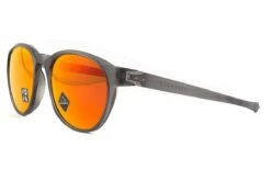 Occhiali Da Sole OAKLEY Reedmace OO9126-0454 Prizm Polarized -Negozio al dettaglio Stylottica occhiali da sole oakley reedmace oo9126 0454 prizm polarized 1
