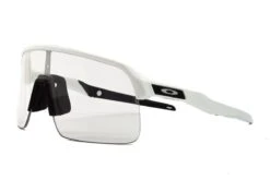 Occhiali Da Sole OAKLEY Sutro Lite OO9463-4639 Prizm Photocromic 7 Occhiali Da Sole OAKLEY Sutro Lite OO9463-4639 Prizm Photocromic -Negozio al dettaglio Stylottica occhiali da sole oakley sutro lite oo9463 4639 prizm photocromic 1