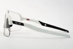 Occhiali Da Sole OAKLEY Sutro Lite OO9463-4639 Prizm Photocromic 8 Occhiali Da Sole OAKLEY Sutro Lite OO9463-4639 Prizm Photocromic -Negozio al dettaglio Stylottica occhiali da sole oakley sutro lite oo9463 4639 prizm photocromic 2