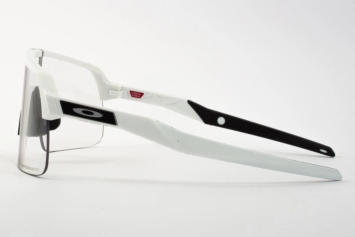 Occhiali Da Sole OAKLEY Sutro Lite OO9463-4639 Prizm Photocromic 3 Occhiali Da Sole OAKLEY Sutro Lite OO9463-4639 Prizm Photocromic - immagine 3