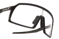 Occhiali Da Sole OAKLEY Sutro OO9406-9837 Prizm Photocromic -Negozio al dettaglio Stylottica occhiali da sole oakley sutro oo9406 9837 prizm photocromic 6