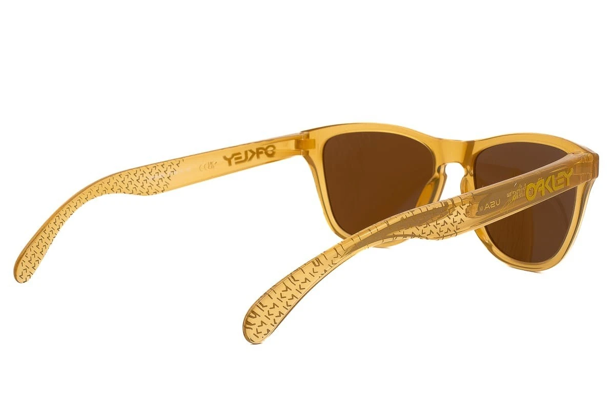 Occhiali Da Sole Per Bambini OAKLEY Frogskins XS OJ9006-3853 Kylian Mbappé 5 Occhiali Da Sole Per Bambini OAKLEY Frogskins XS OJ9006-3853 Kylian Mbappé - immagine 5